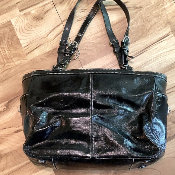 Coach Black Patent Leather Gallery EW Tote - Picture 3 of 8